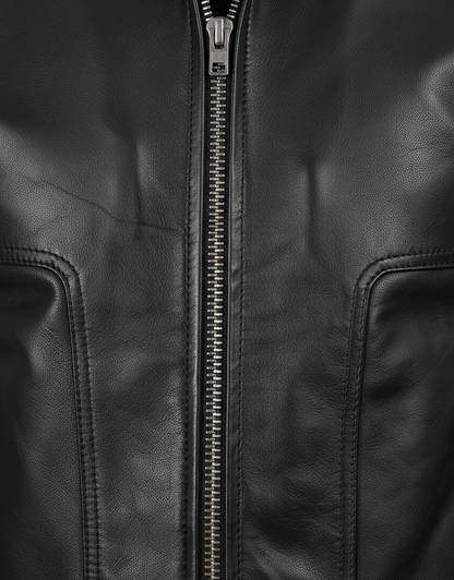 Leathino men’s black genuine leather jacket with classic collar and front zipper
Premium real leather jacket for men in smooth black texture with detailed stitching”
Men’s classic black leather outerwear with side pockets and full-zip closure by Leathino
High-quality genuine leather jacket featuring minimalist design and tailored fit